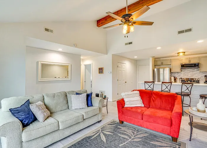 Lake Access & Views: Condo W/ Pools In Osage Beach