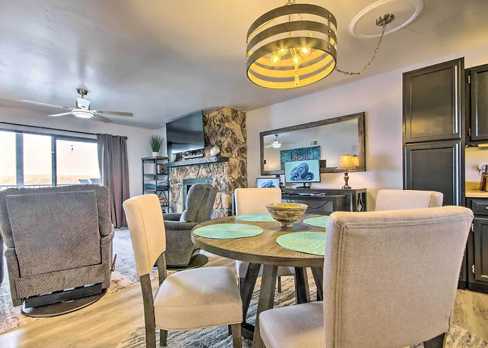 Osage Beach Resort Condo W/ Community Pool!